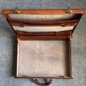 Schlesinger vintage hard sided briefcase